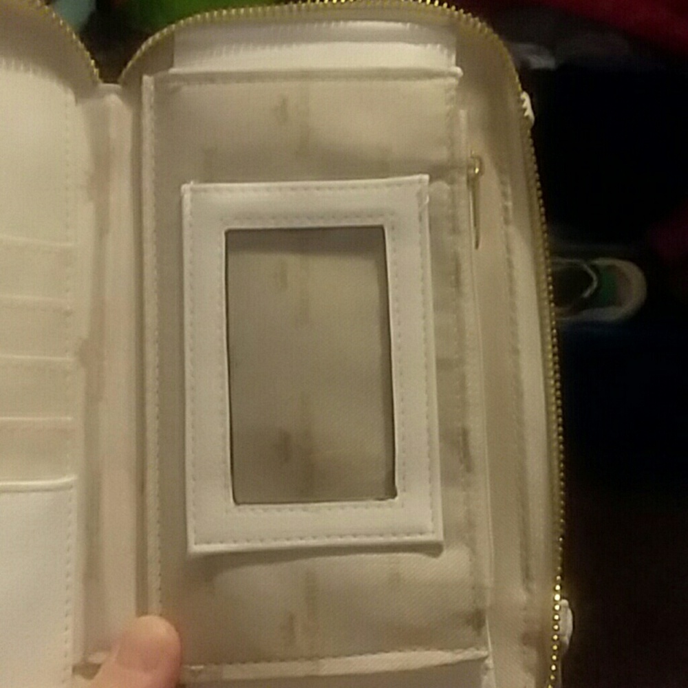 purse - Picture 4 of 5